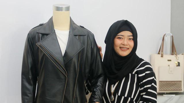 Desainer Efied Dwi Meyastutie Bikin Tas Hingga Dilirik Asmirandah, Kini Siapkan Koleksi Special Gold Edition