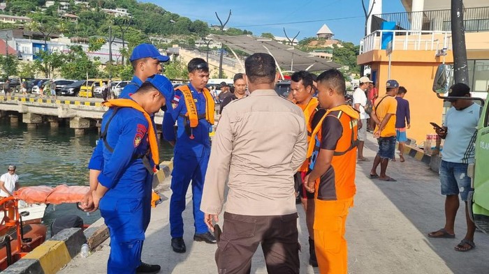 Penumpang KM Lalongkoe Tenggelam di Labuan Bajo: 3 Wisman, 5 Wisdom