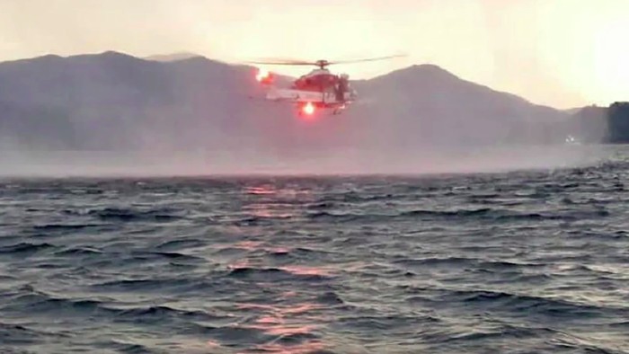 Kapal Berpenumpang Turis Terbalik di Danau Maggiore Italia, 4 Orang Tewas