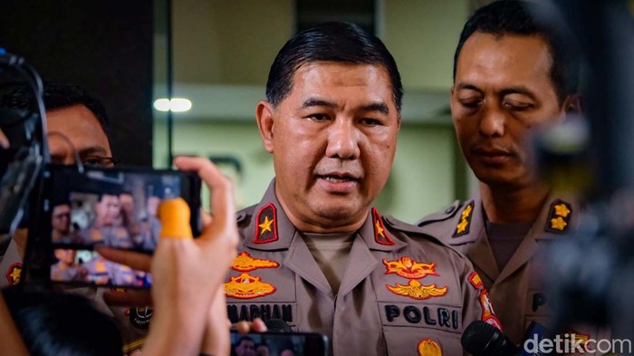 Total 3 Terduga Teroris Ditangkap Densus 88 di Jatim dan NTB