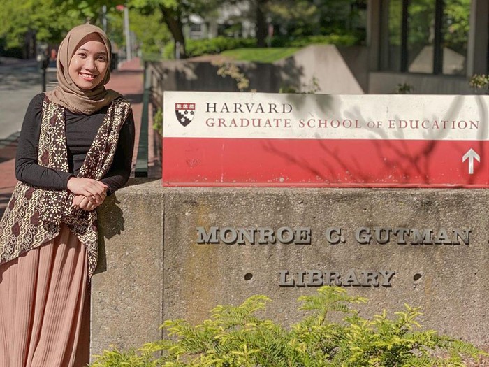 Cerita Pasangan Lulusan Harvard