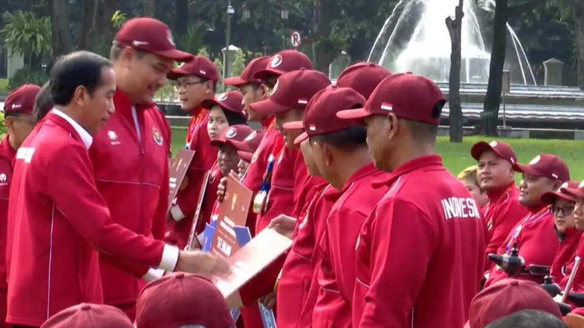 Jokowi Beri Bonus untuk Atlet dan Pelatih Asean Para Games, Ini Nominalnya