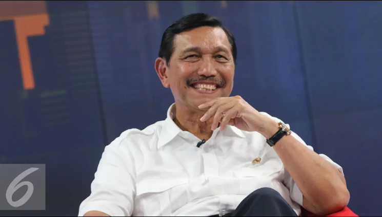 Luhut Komentari Prabowo-Gibran dari Singapura: Simbiosis Kebijaksanaan dan Energi Baru Terpadu Sempurna