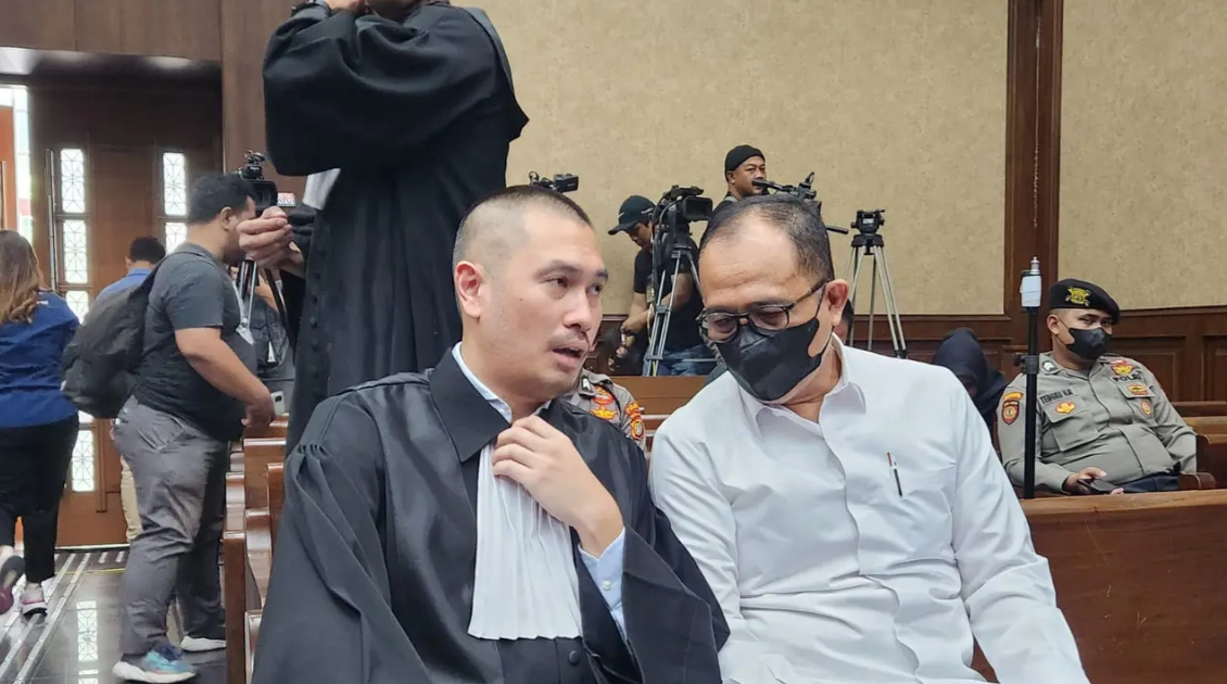 Pengacara Rafael Alun Sebut Saksi JPU Tak Relevan: Bukti Tak Ada dan Bukan Pejabat Terkait