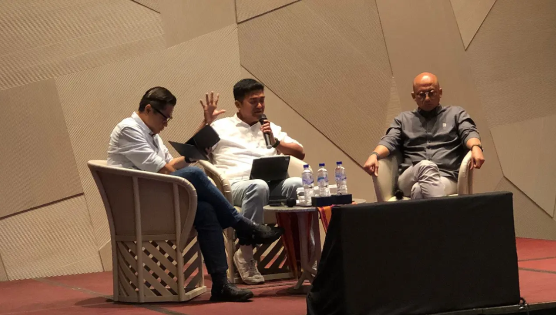 Perekonomian China Loyo Dibanding AS, Ekonomi Indonesia Terancam?