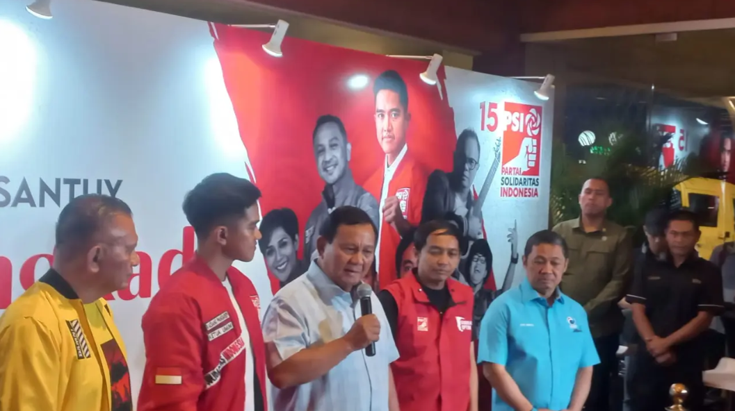 Prabowo Senang jika Gibran Masih Kader PDIP
