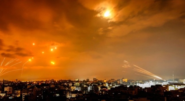 Tak Ada Listrik, Makanan Hingga Bahan Bakar: Israel Kepung Total Jalur Gaza, Korban Tewas Terus Bertambah.