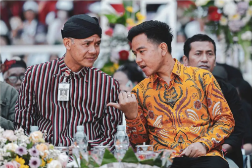 SMRC: Restu Jokowi Tak Banyak Pengaruhi Elektabilitas Gibran, Ganjar Masih Bisa Mengejar