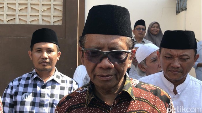 Segini Gaji Mahfud Md yang Masih Menjabat Menko Polhukam