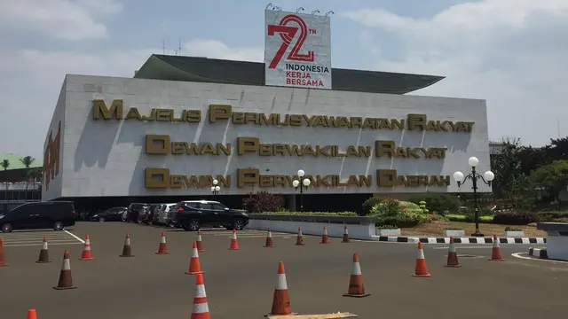DPR Gelar Fit and Proper Tes Calon Panglima TNI Jenderal Agus