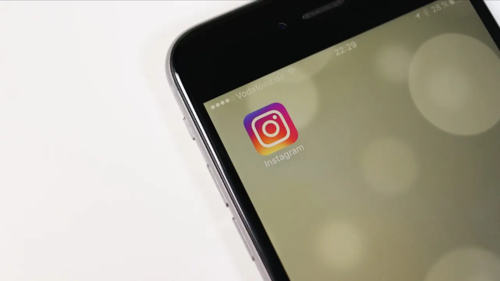 Berhubungan Badan Sesama Jenis sambil Live Instagram, Polisi Tangkap Pria di Makassar
