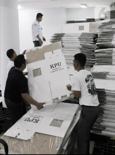 KPU Buka Peluang Debat Capres-Cawapres Diadakan di Luar Jakarta