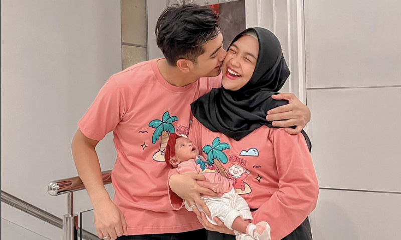 Diduga Pisah, Ria Ricis Bagi Jadwal Asuh Anak dengan Teuku Ryan