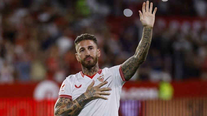 Momen Kocak Sergio Ramos Dikartu Merah