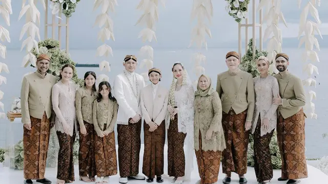 Ketika Sinclair Family Jadikan Tiko Aryawardhana Bagian Keluarganya, Warganet: Kisah Ini Begitu Langka