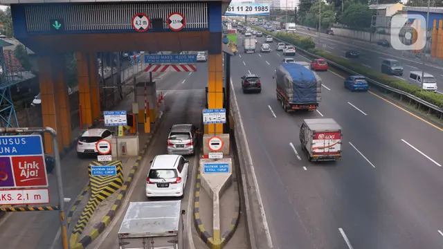 Uji Coba Bayar Tol