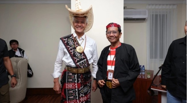 KTP Sakti Ala Ganjar-Mahfud Dianggap Efektif Minimalisir Penyelewengan Distribusi Bansos