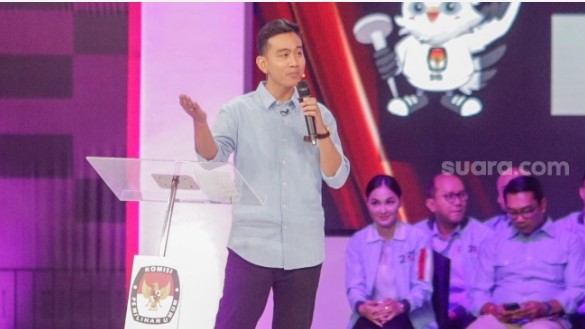 Gibran Disebut Sengaja Ikuti Gaya Jokowi Saat Debat, Ini Teknik yang Dibocorkan Pakar