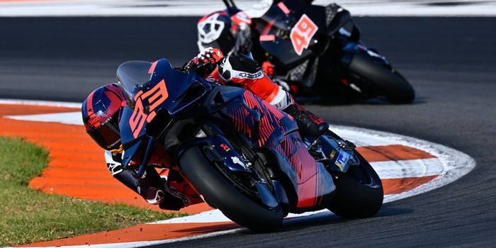 Rossi Lihat Marquez Ngacir Lagi Bareng Ducati: Dia Sangat Berbahaya…