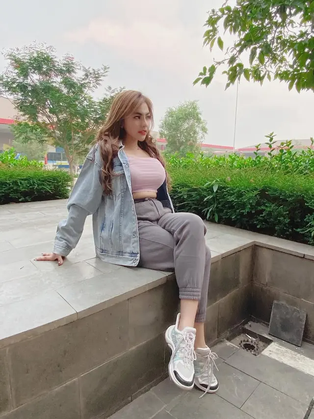 Tangisan Lisa Mariana: Antara Penyesalan dan Skeptisisme Publik