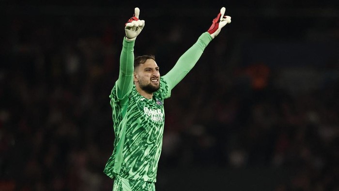 Donnarumma Sang Pembeda