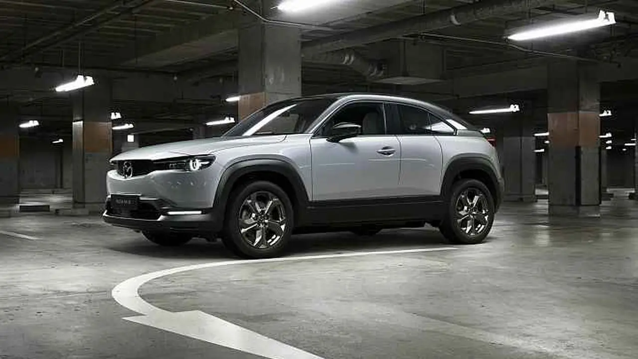 Mazda Pilih Produksi Mobil Listrik di Dalam Negeri