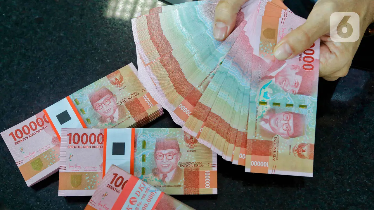 Tarif Cukai Naik Tinggi , Dampaknya Penerimaan Negara Terancam