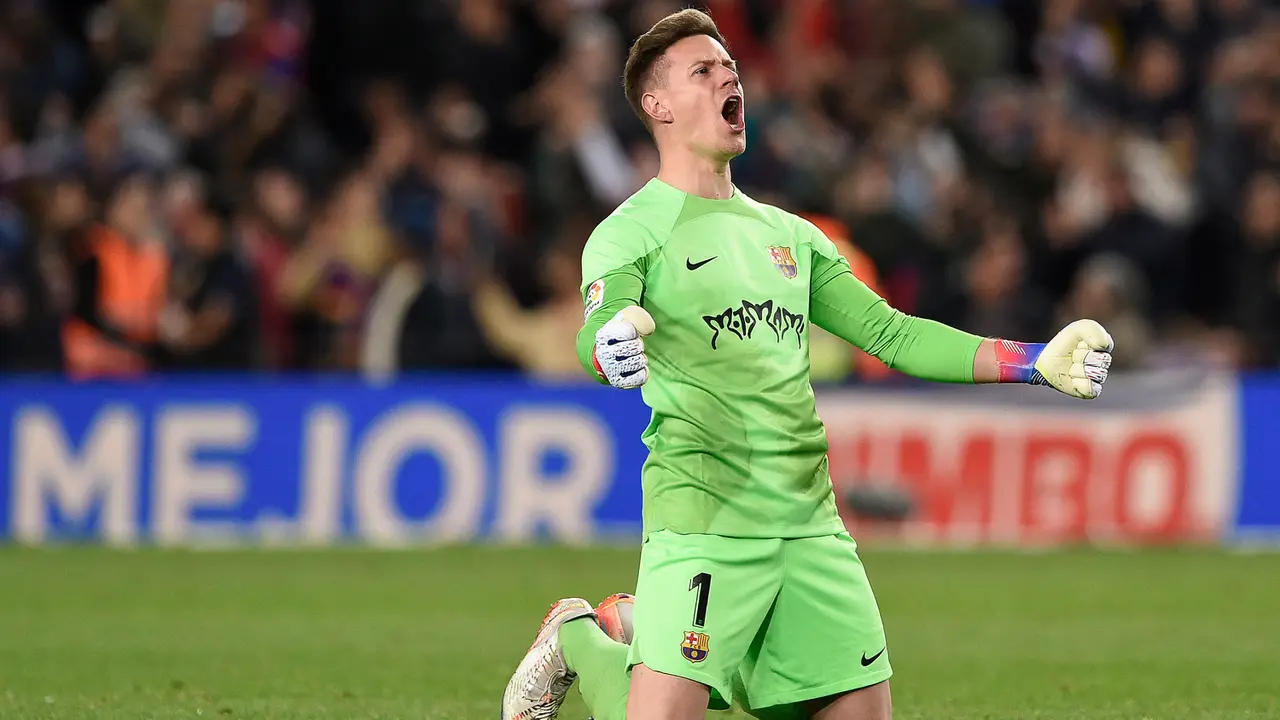 Ter Stegen Ogah Buru-Buru Hengkang dari Barcelona