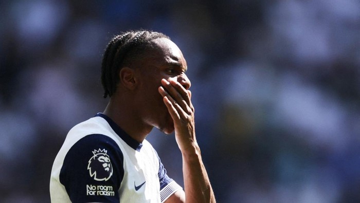 Tottenham Permanenkan Mathys Tel
