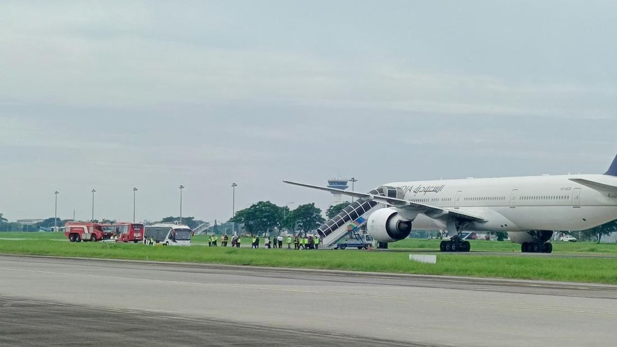 Pesawat Saudia Airlines Mendarat Darurat di Kualanamu Diduga Terkait Ancaman Bom