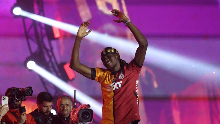 Osimhen Tolak Tawaran Fantastis Al Hilal