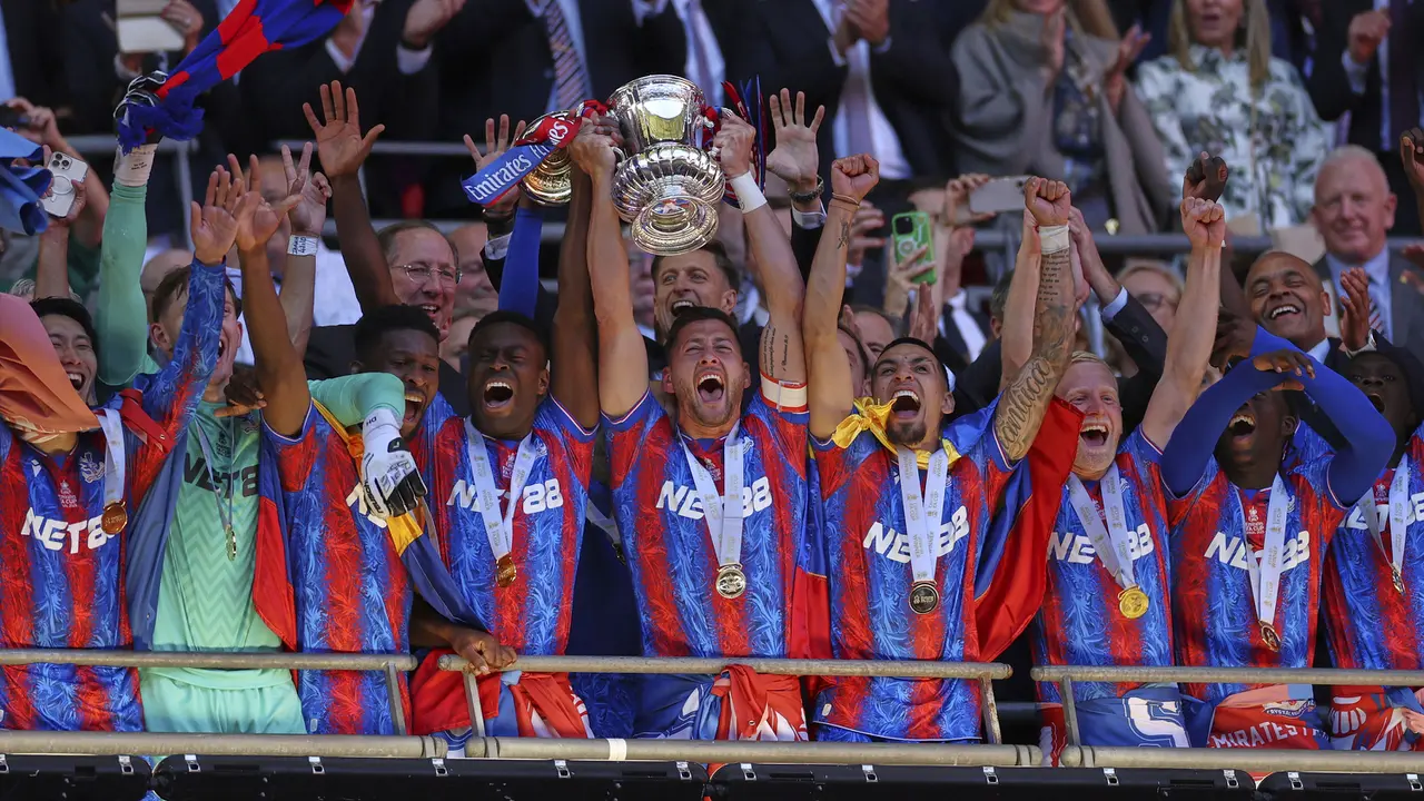 Crystal Palace Resmi Didepak dari Liga Europa