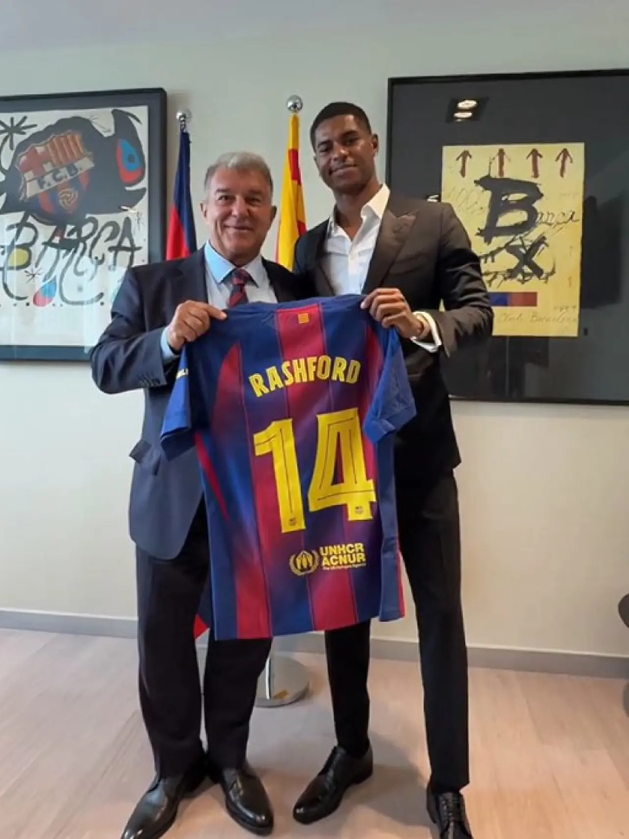 Debut Marcus Rashford di Barcelona Harus Tertunda